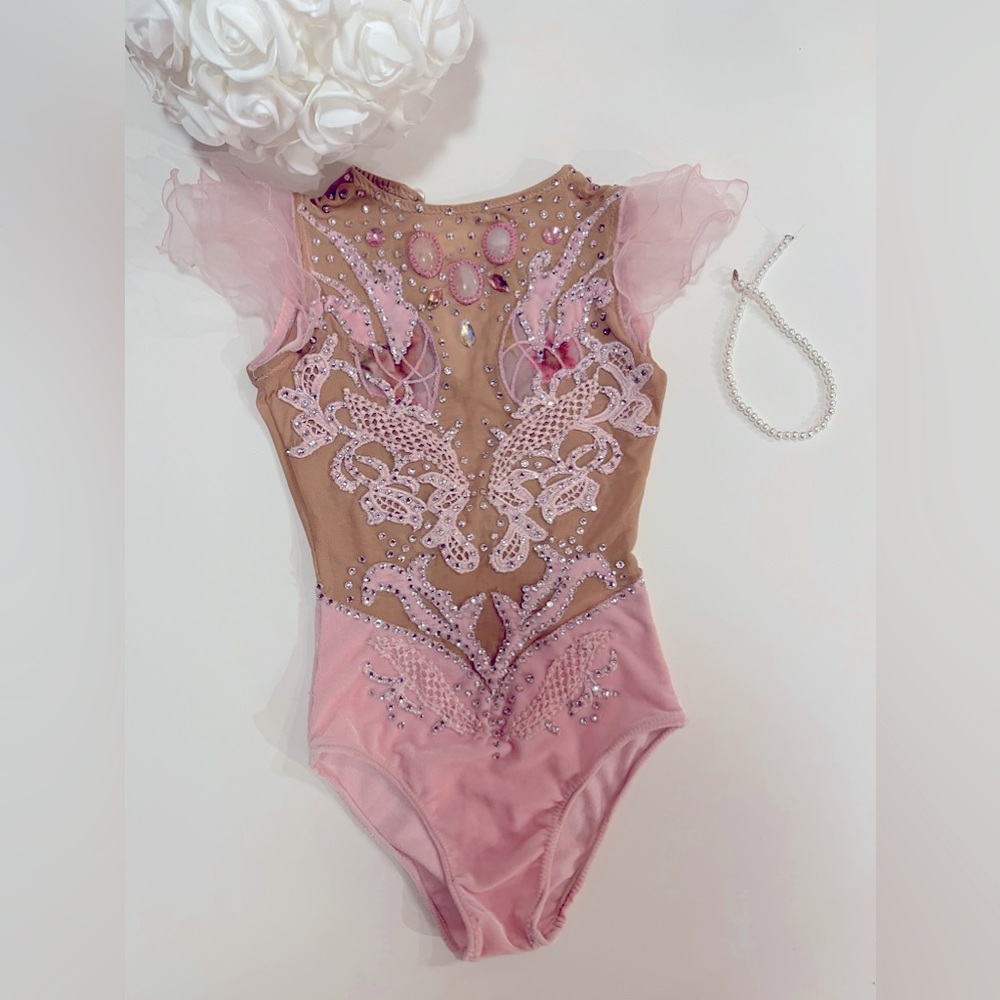 Rhythmic gymnastics leotard for girls 7-8 years old, pink velvet, natural stones